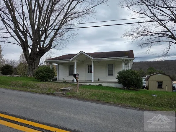 780 Rich Creek Valley Rd, Peterstown, WV 24963