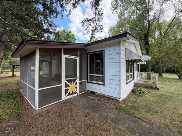 5540 102nd Ave SE, Clear Lake, MN 55319