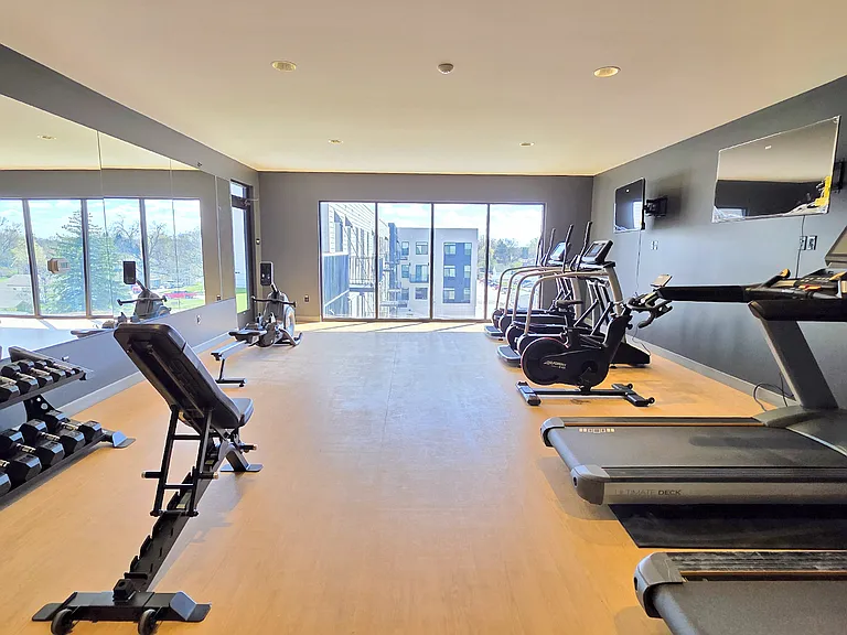 Latitude44 — Photo 11