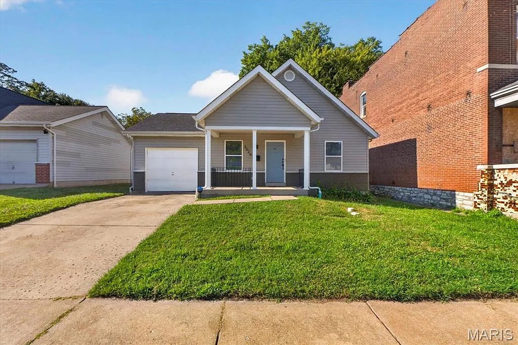 3 bed, $2,350 — Photo 1