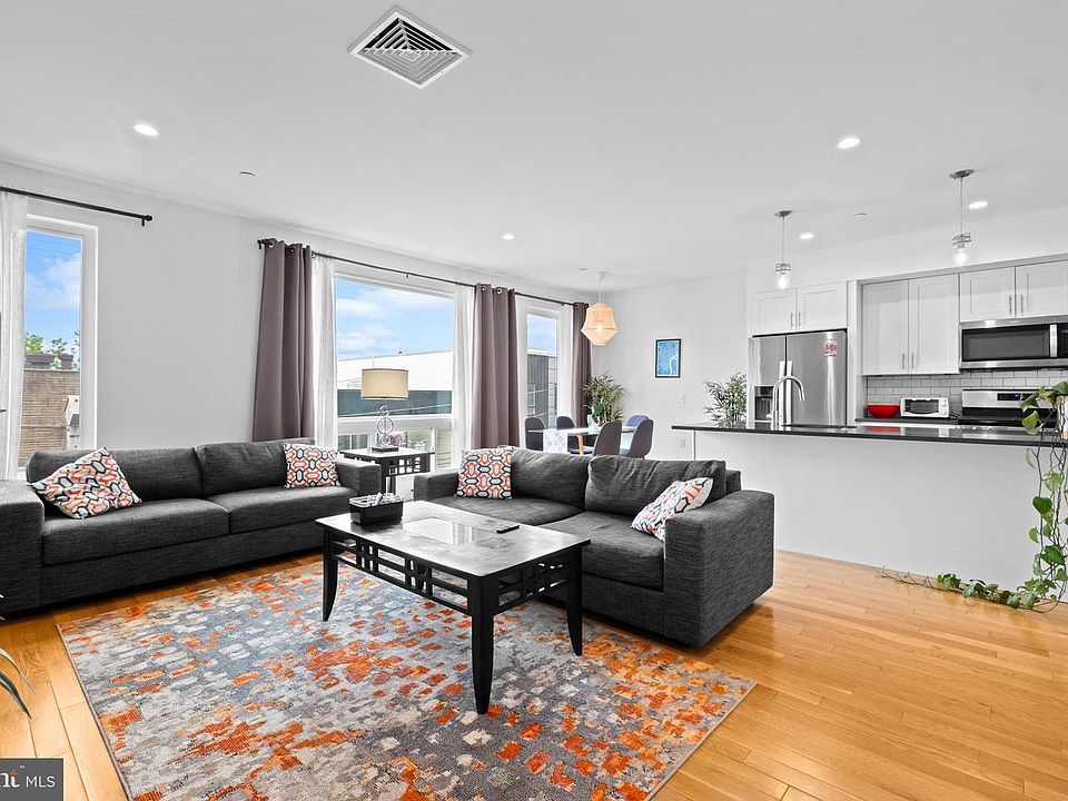 1st image of 2012 Frankford Ave APT 4B