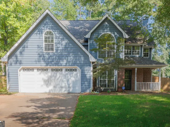 425 Cannonball Ct, Stockbridge, GA 30281