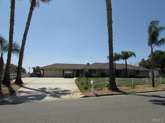 5th image of 13561 Stacy Lynn Dr