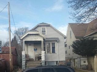 3517 N 8th St, Milwaukee, WI 53206