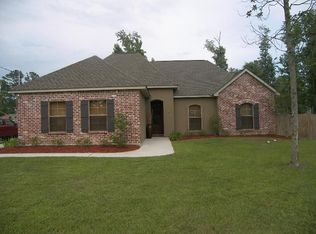 61284 Magnolia Dr, Lacombe, LA 70445
