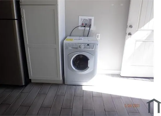 2405 Sunrise Ave #2 — Photo 11