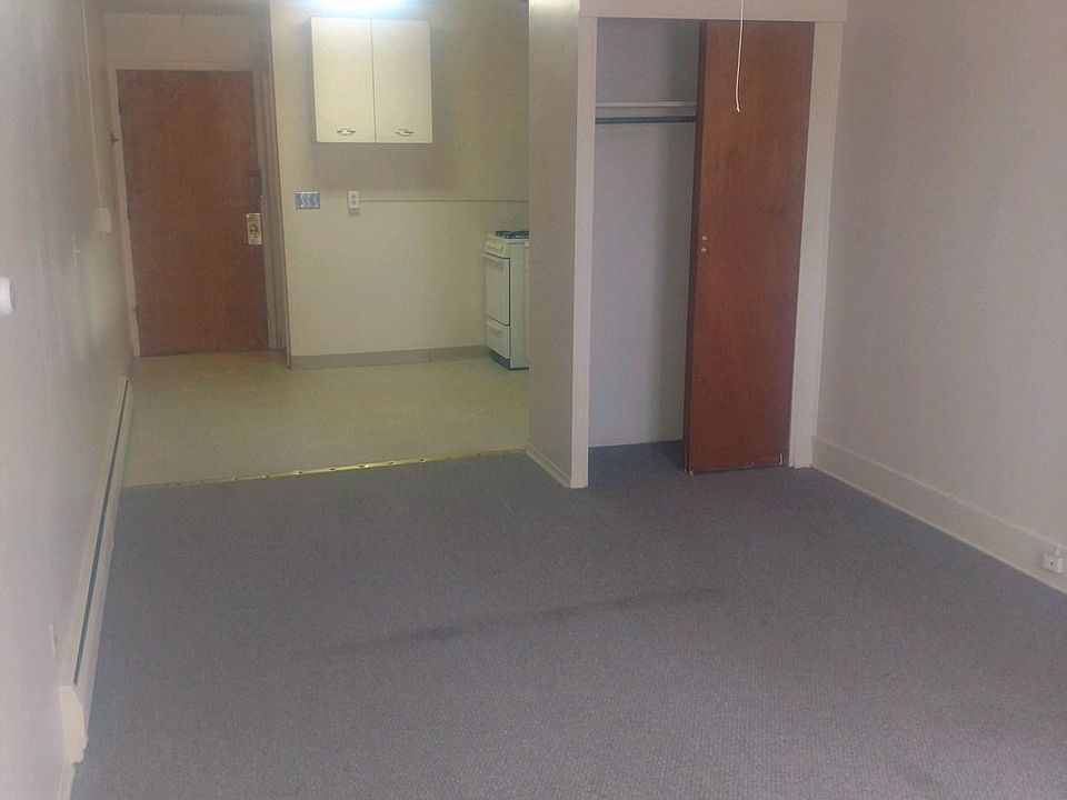 2nd image of 463 Elmgrove Rd APT 3