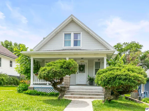 4669 Mason St, Omaha, NE 68106