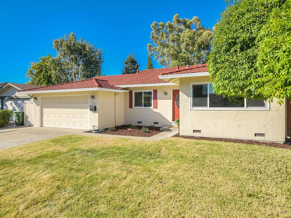 1st image of 2483 Gallup Dr