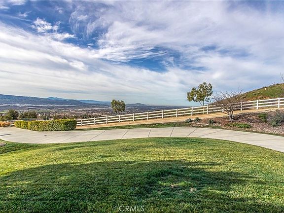 4th image of 6317 Cloverhill Dr
