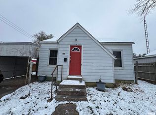 308 S Jefferson St, Salem, IL 62881