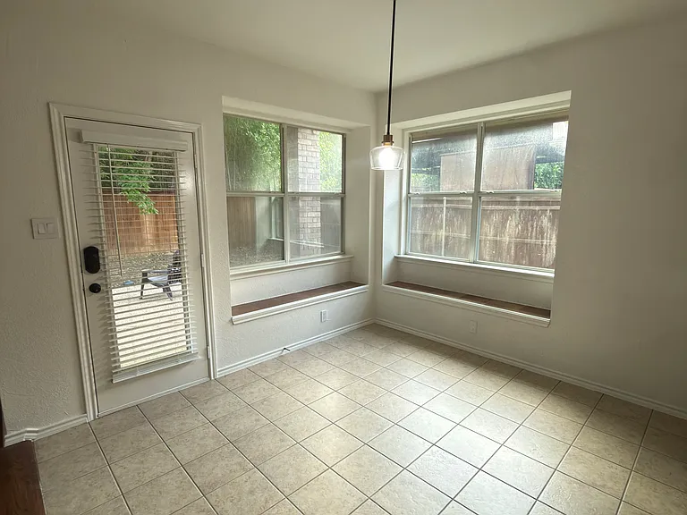 4761 Avocet Dr — Photo 11
