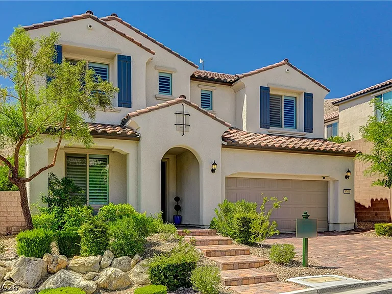 3741 Glasstop Dr — Photo 3