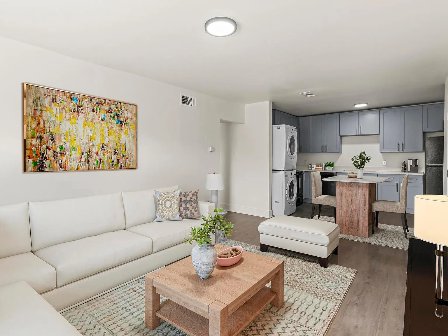 Greenway Trail Apartments — Photo 4