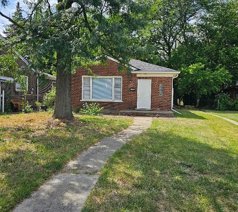 5130 E Outer Dr