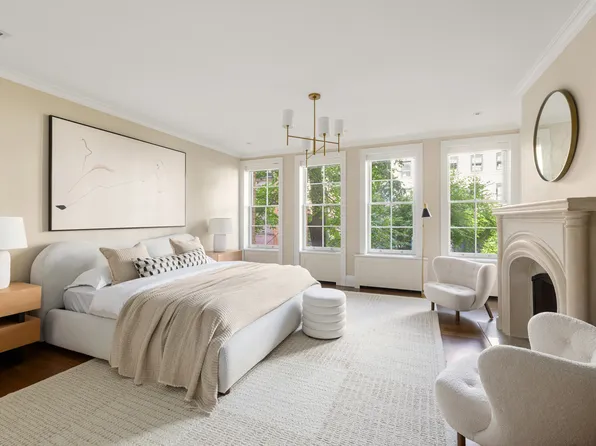 157 East 65th Street image 12 of 27