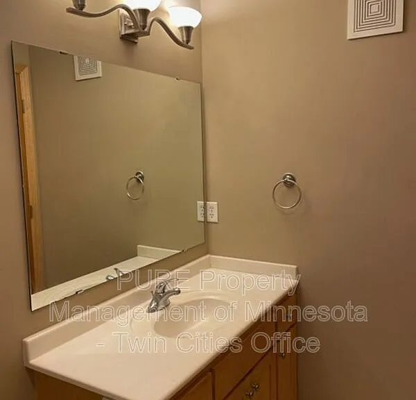 3152 Legacy Ln — Photo 19