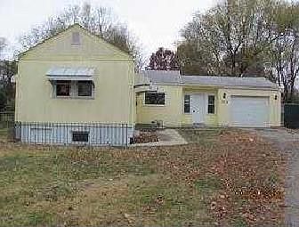 2nd image of 3212 S Harris Ave