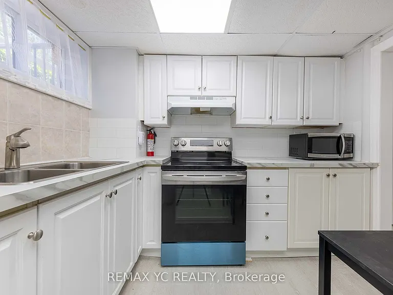 34 Tulane Cres #BASEMENT — Photo 14