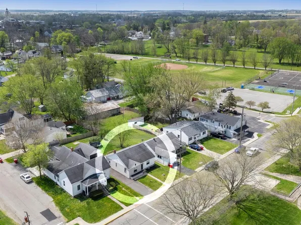 208 Park Ave, London, OH 43140