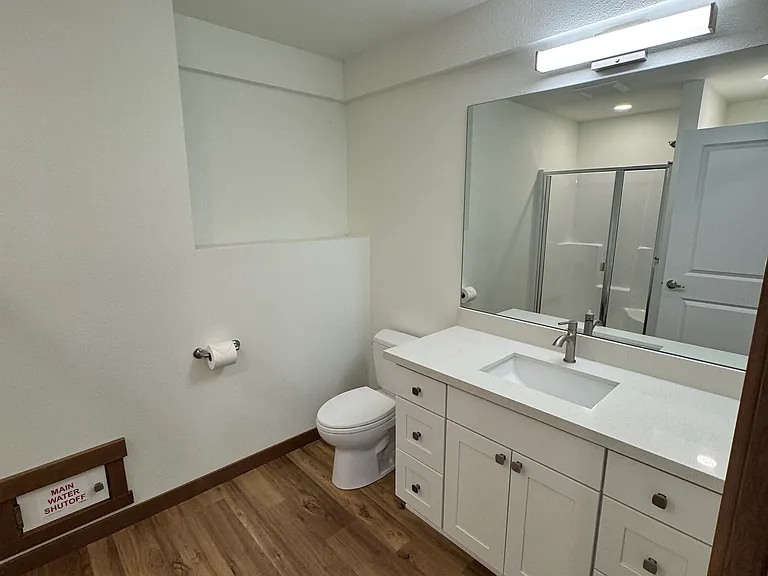 30 Milwaukee Ln — Photo 8