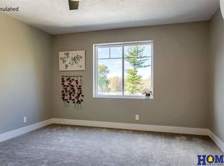 316 S 55th St, Lincoln, NE 68510