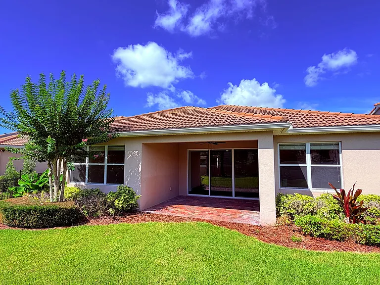 11867 Padua Ln — Photo 53
