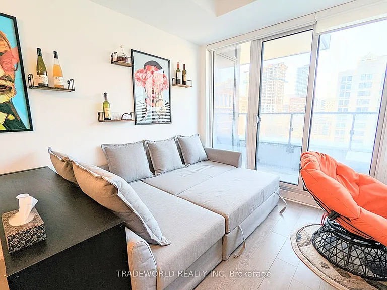 251 Jarvis St #932 — Photo 5