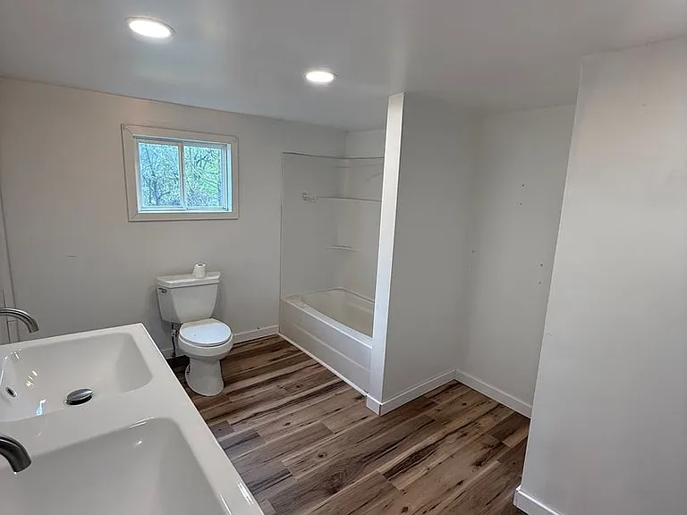 524 Short St — Photo 11