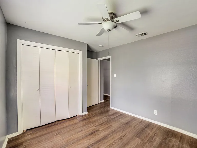 342 Consuelo — Photo 13