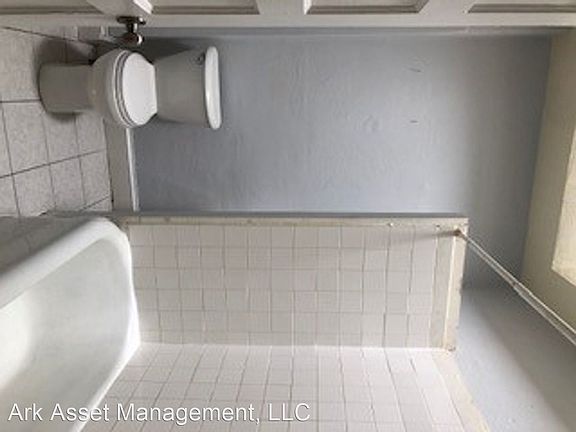 5th image of 5547 Hazel Ave Floor 2