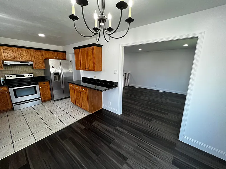 Kitchen Pic2