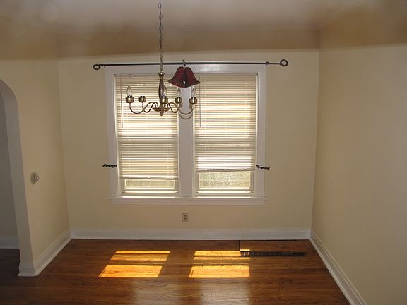 4th image of 3326 N Natchez Ave