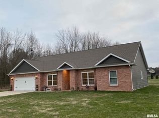 1208 Wild Flower Ln, Herrin, IL 62948