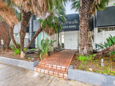 5144 Zelzah Ave APT 12, Encino, CA, 91316