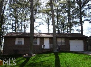 957 Bimini Ln, Forest Park, GA
