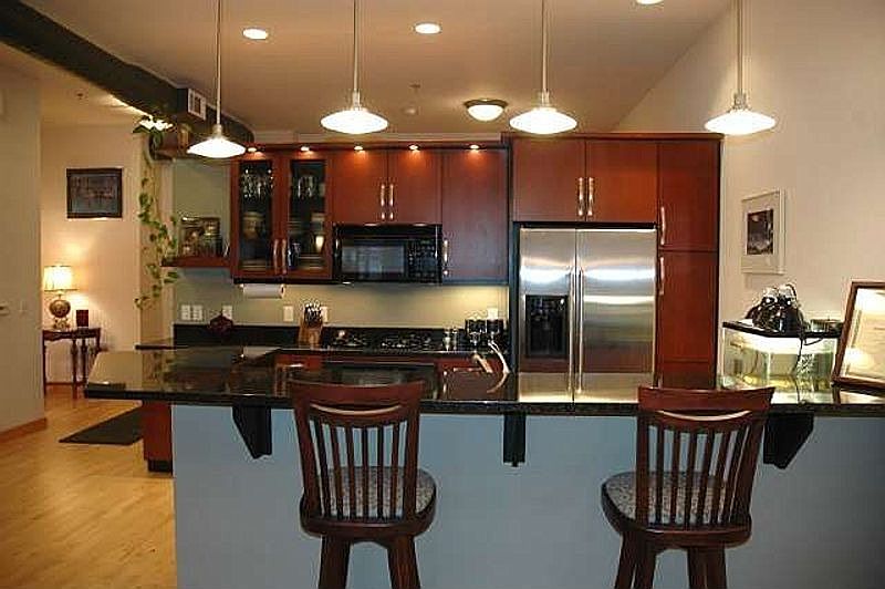 1st image of 615 W Main St APT 103