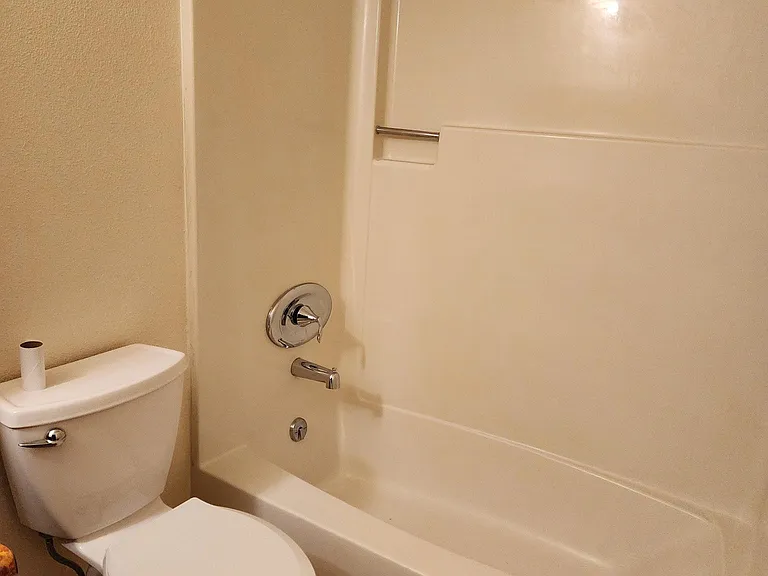 8621 N Edison St #7 — Photo 7