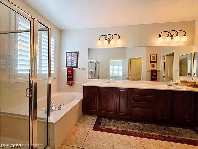 2312 Perrysburg Dr — Photo 22