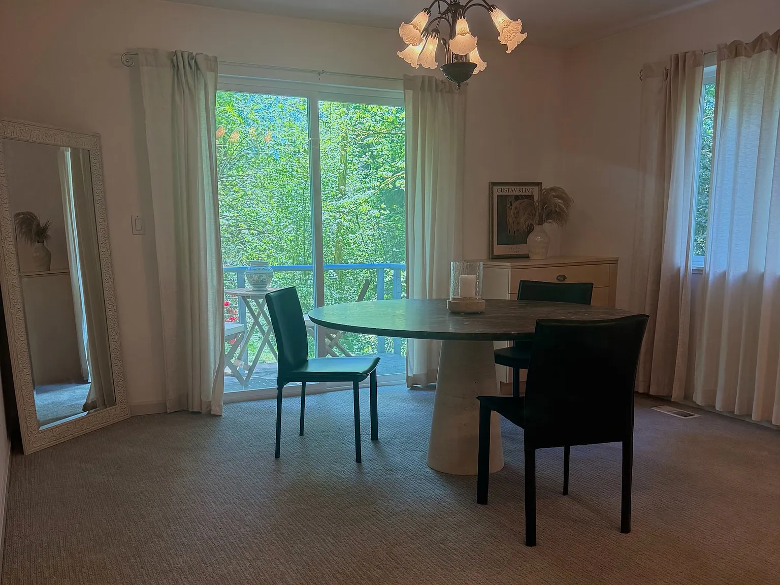 1 bed, 1500 sqft, $2,600 — Photo 4