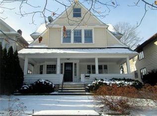 1248 W Clifton Blvd, Lakewood, OH