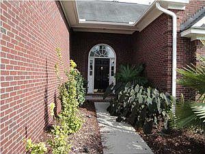 2nd image of 826 Paran Oaks Dr