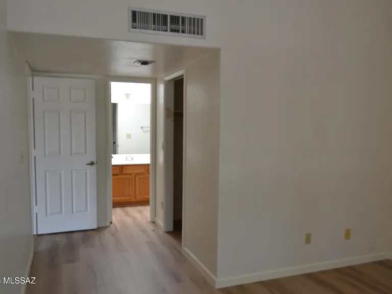 5376 N Calle Del Rocio — Photo 18