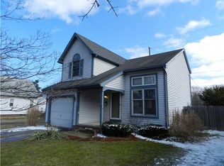 530 Bennington Dr, Rochester, NY 14616