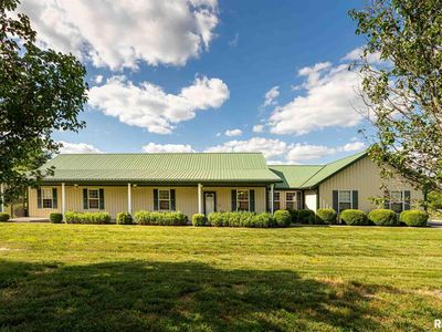 17958 Monroe Rd, Johnston City, IL, 62951