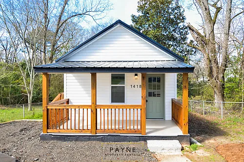 1418 Branch St Photo 1
