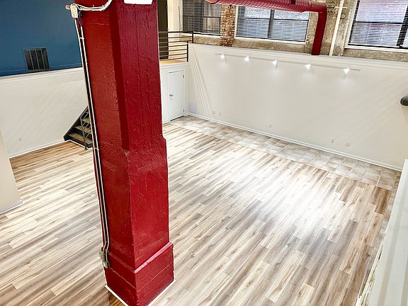 4th image of 266 S 23rd St #17A