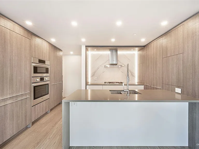 15165 Thrift Ave #1304 — Photo 4