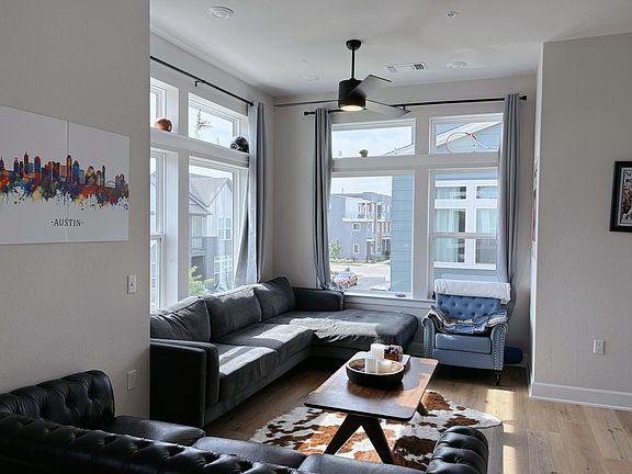 2nd image of 4126 Margarita St