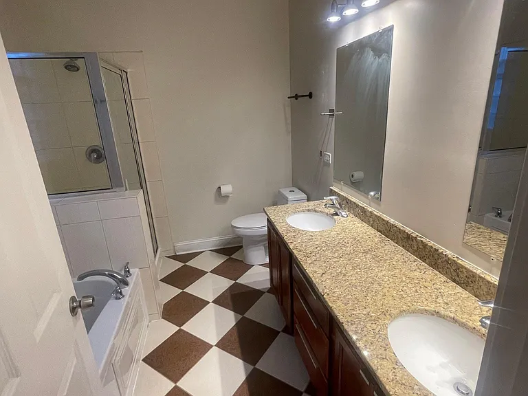 3438 N Harlem Ave #3 — Photo 12